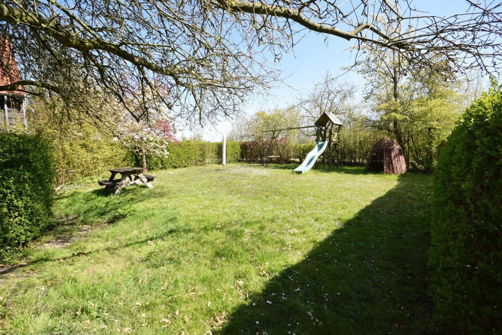 Vz2316 Vrijstaand In * Oostkapelle